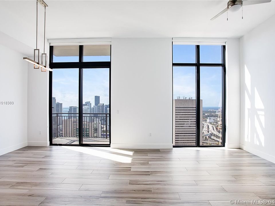 1st image of 400 NW 1st Ave #4608