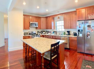 107 Murdock St #1, Brighton, MA 02135