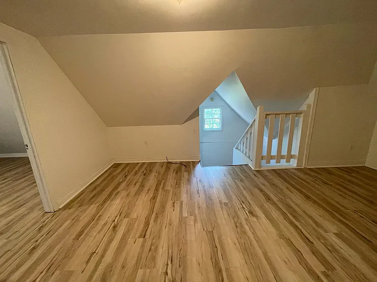 Bonus room