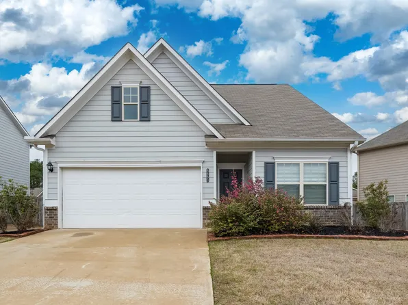 8663 Clarke Ln, Leeds, AL 35094