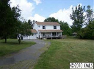 2425 Jenkins Dairy Rd, Gastonia, NC 28052
