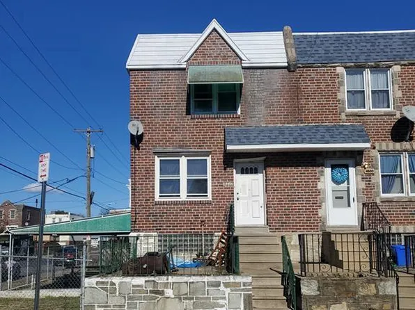 4601 Oakmont St, Philadelphia, PA 19136