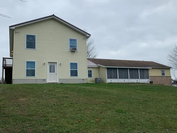 7355 Moyer Rd, Harrisburg, PA 17112