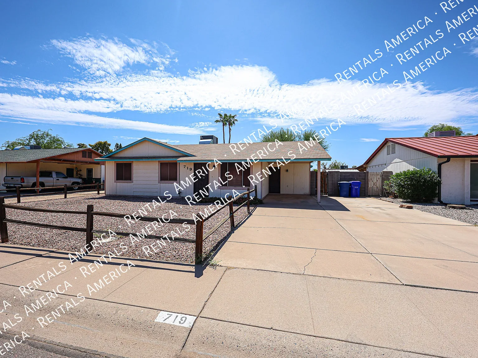 4 bed, 1581 sqft, $2,300 — Photo 2