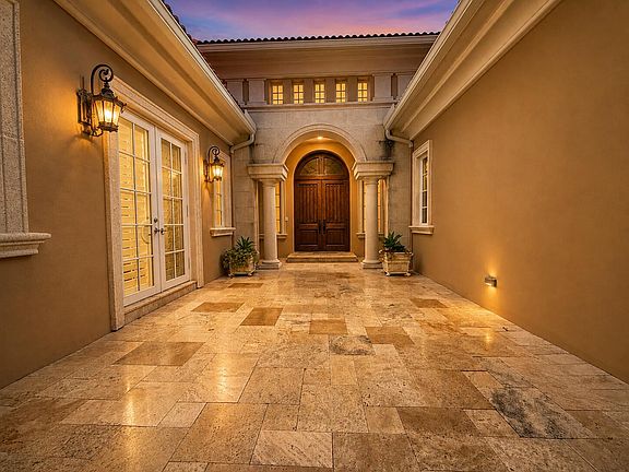 2nd image of 11209 Orange Hibiscus Lane