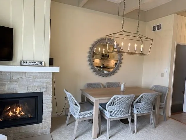 3 bed, 2.5 bath, 1872 sqft, $3,500 — Photo 4