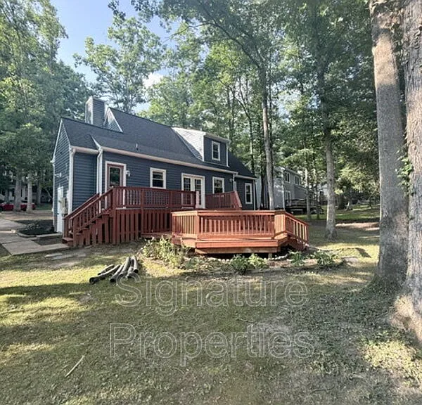 14709 Mill Spring Dr — Photo 3