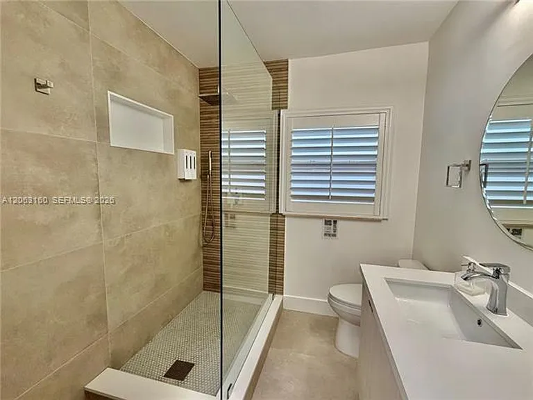 5744 SW 54th Ter #5744 — Photo 7