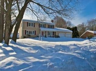 65 Miner Brook Dr, Middletown, CT 06457