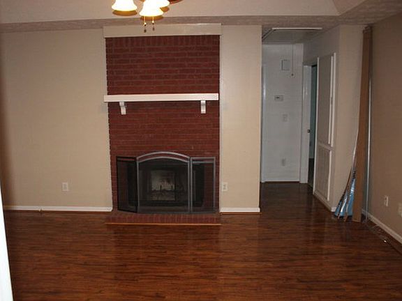 5th image of 1648 Lee Road 197