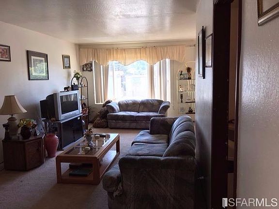 2nd image of 1322 Quesada Ave