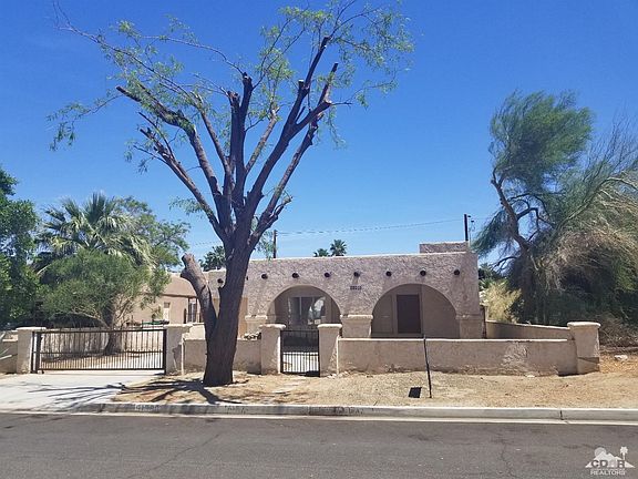 3rd image of 51830 Avenida Morales