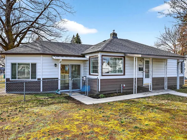 2803 W Queen Ave, Spokane, WA 99205
