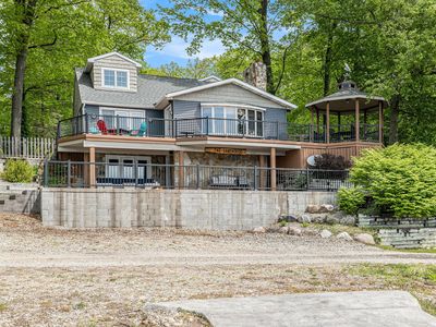261 Midway Walk, Six Lakes, MI, 48886