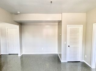 472 Park Ave #L32, East Orange, NJ 07018