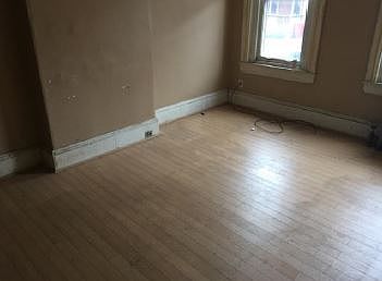 3rd image of 721 W Lafayette St