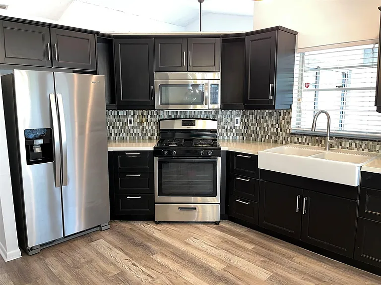 3252 NW 121st Ave — Photo 6