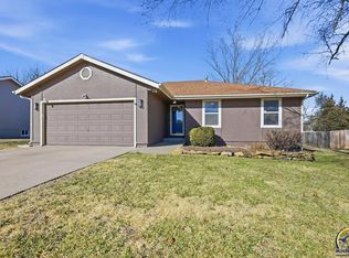 7332 SW 26th Ct, Topeka, KS 66614