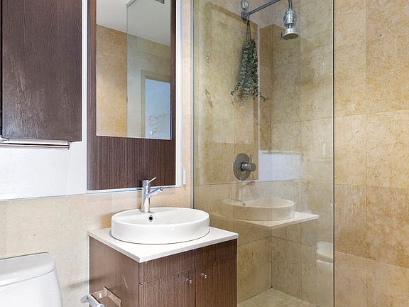 5th image of 38 Wilson Ave #4E