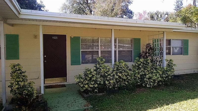 1st image of 1625 Mockingbird Ln