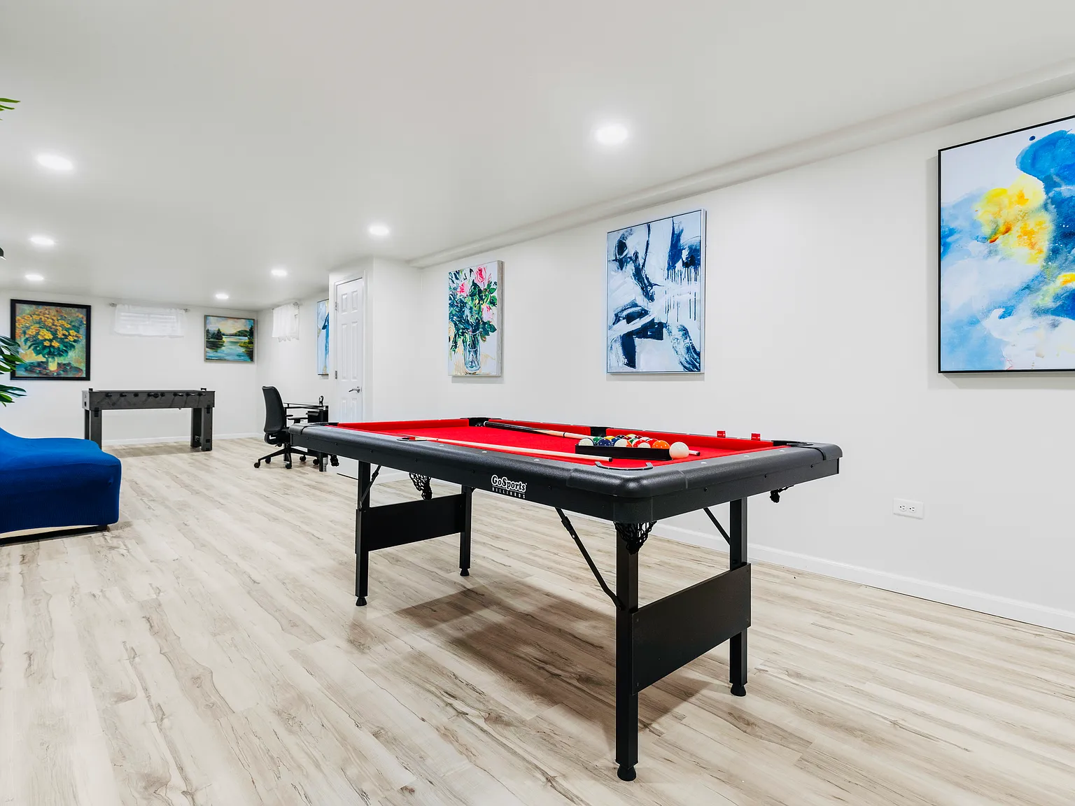 2550 Bordeaux Dr — Photo 1
