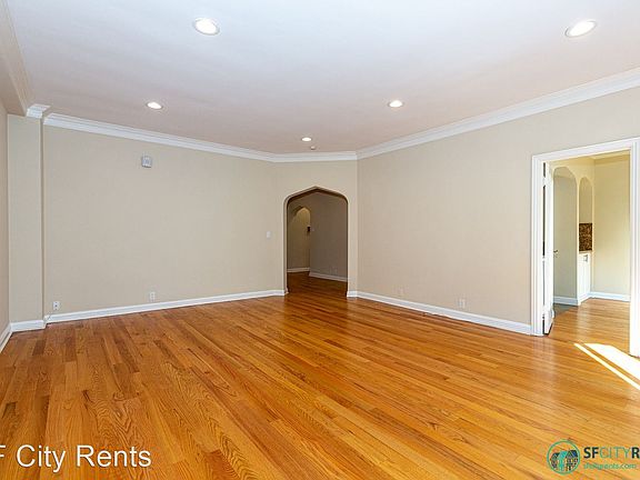 4th image of 1950 Clay St APT 101