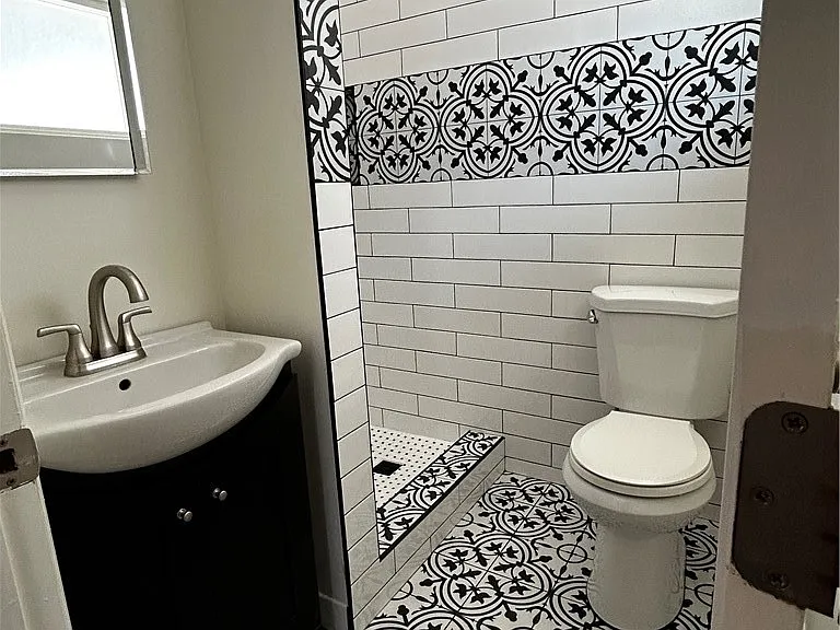 533 S Devon Rd — Photo 11