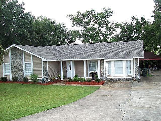 1st image of 1104 Eastwood Dr