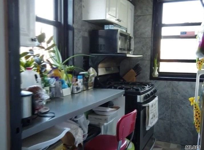 2nd image of 160-17 17th Ave