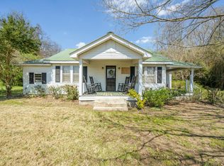 2423 Hardin Creek Rd, Clifton, TN 38425