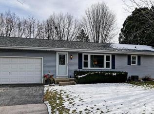881 Jerico Ln, Sun Prairie, WI 53590