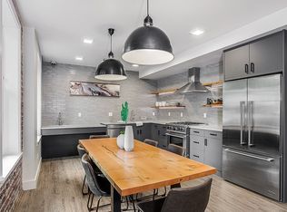 423 Terry Apartment, Seattle, WA 98104