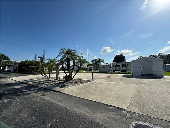 3rd image of 1389 SHIPWRECK LANE LOT 350