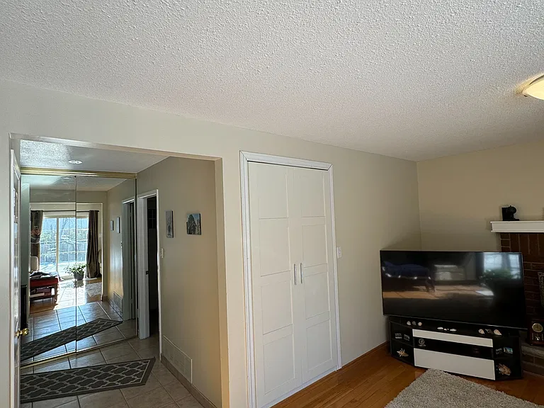 271 Weldrick Rd W — Photo 28