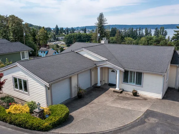 1216 S Brookside Ter, Tacoma, WA 98465