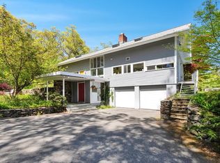 87 Pleasant St, Lexington, MA 02421