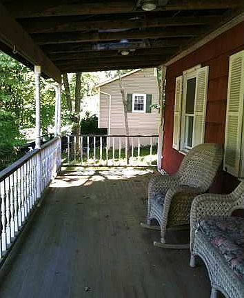 4th image of 114 Valley View Dr