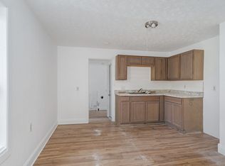 2631 W Madison Street, Springfield, MO 65802