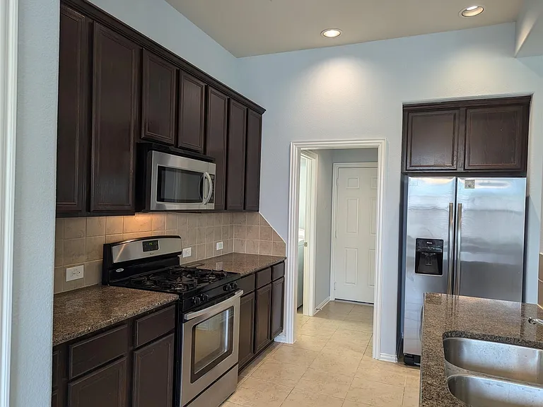 8041 Silent Deep Dr — Photo 8