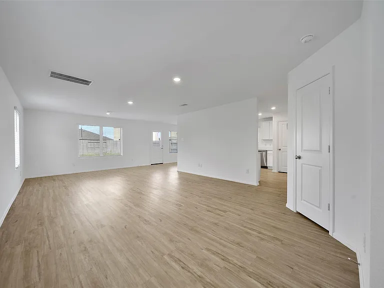 19554 Manduca Dr — Photo 6