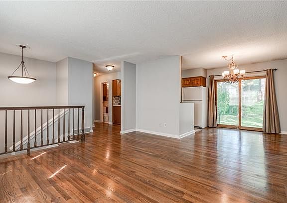 2nd image of 9236 Wedd St