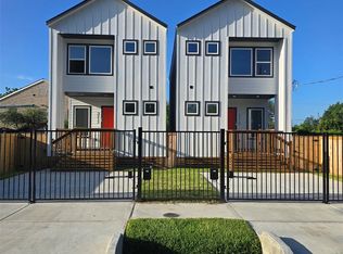 3210 Retta St, Houston, TX 77026