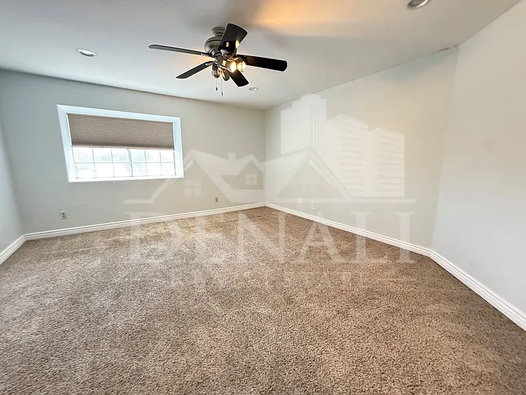 18220 N 45th St — Photo 14