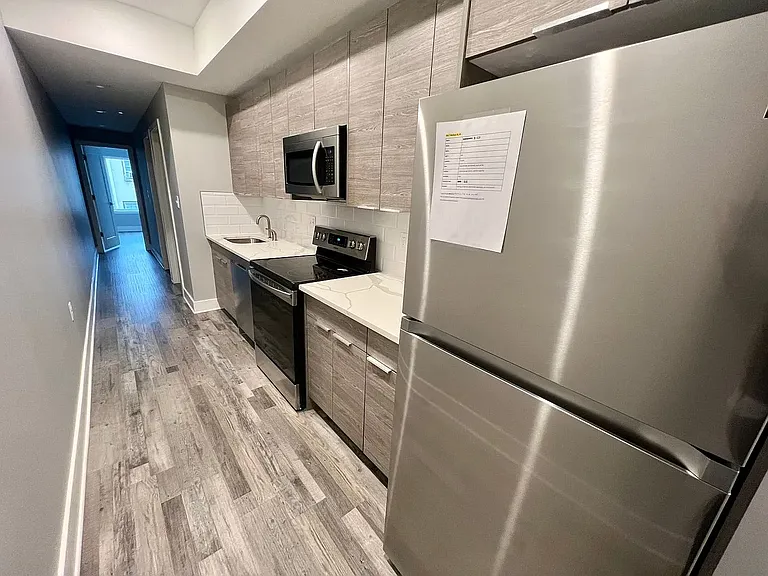 3815 Wallace St #4 — Photo 12