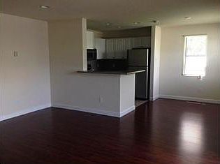 5th image of 1160 3rd Way #104E