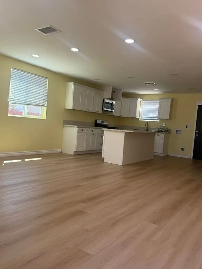 1234 E. Esther Street — Photo 3