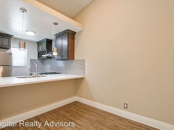 5th image of 1190 Newport Ave #8251250