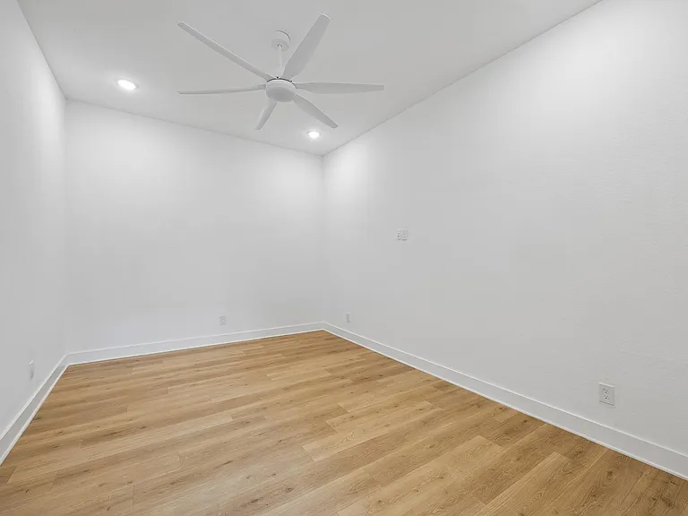 15085 Berry Brook Dr — Photo 34