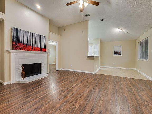 4th image of 3208 Poplar Springs Ln