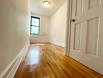 Rented by MOTION New York